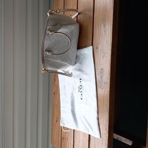 White coach crossbody